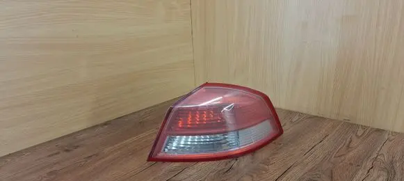 Renault Vel Satis Rear/tail lights 8200686567