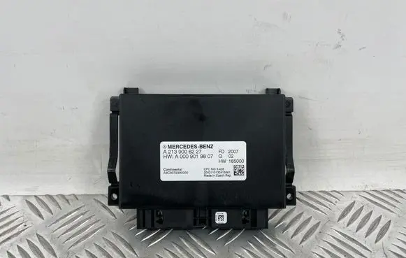 Mercedes-Benz C W205 Gearbox control unit/module A2139006227