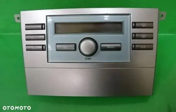 Toyota Corolla Verso AR10 Climate control unit 55900-0F020 MB146570-2264