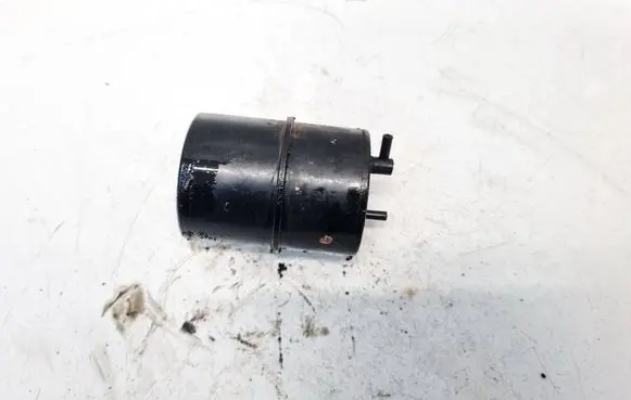 Vacuum air tank
