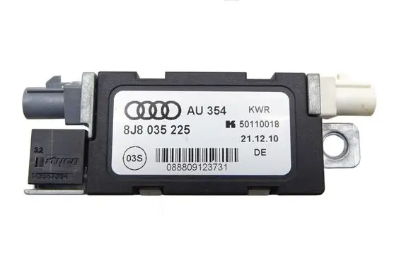 Audi TT TTS Mk2 Sound amplifier 8J8035225
