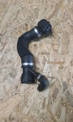 BMW X5 E70 Engine coolant pipe/hose 7794154