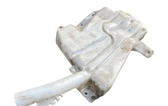 Mitsubishi L200 Windshield washer fluid reservoir/tank
