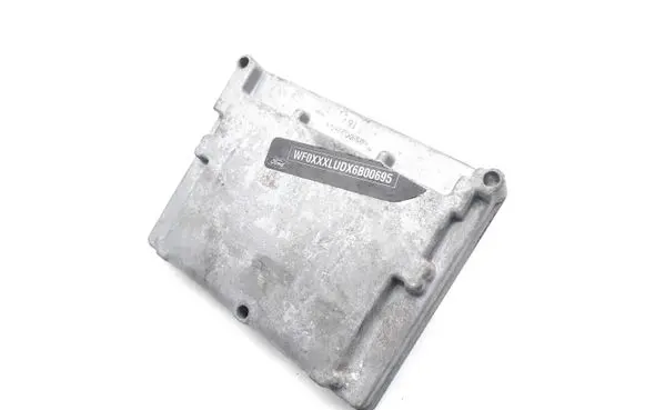 Ford Focus Engine control unit/module 5M5112A650SE