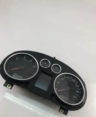 Audi A2 Speedometer (instrument cluster) 110080192