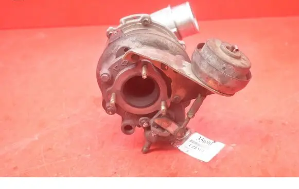 Toyota Avensis T270 Turbo system vacuum part 17201-0R070