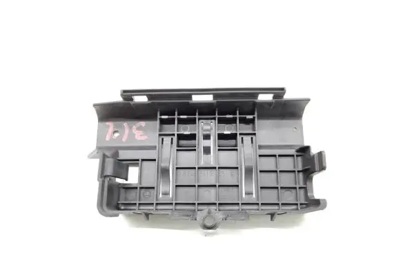Mercedes-Benz CLA C117 X117 W117 Other interior part A2465410305