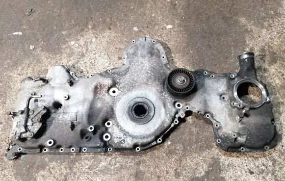 Subaru Outback Timing chain cover 
