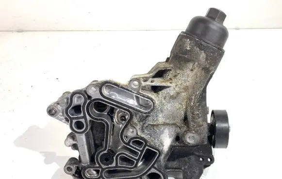 Mercedes-Benz Sprinter W907 W910 Oil filter mounting bracket A6541800265