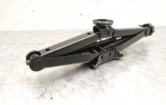 Mercedes-Benz Vito Viano W447 Lift Jack A6395800218