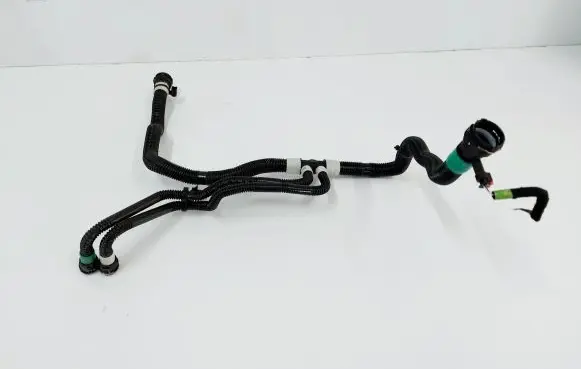 Tesla Model 3 Engine coolant pipe/hose 1521494-00-A