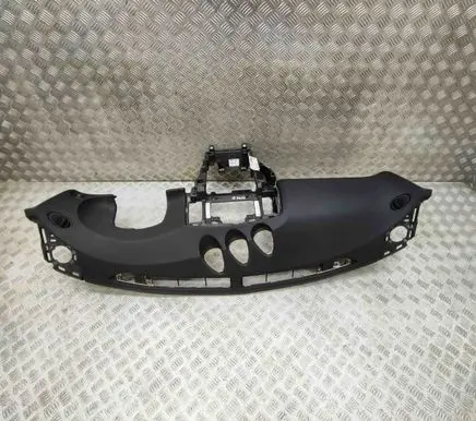 Nissan 370Z Dashboard 682111EB1A