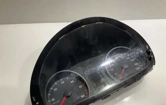 Mercedes-Benz Sprinter W906 Speedometer (instrument cluster)