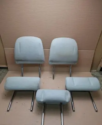 Toyota Prius (XW30) Rear seat headrest 