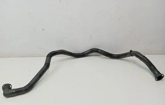 Maserati Quattroporte Air intake hose/pipe 670003608