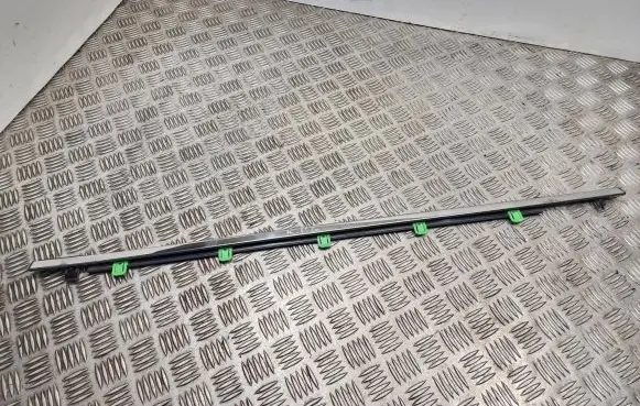 Honda CR-V Other rear door trim element 