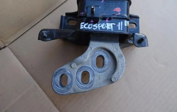 Ford Ecosport Engine mount bracket H1BG7M121BB