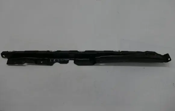 Mercedes-Benz E A207 Front door glass trim molding A2076301328