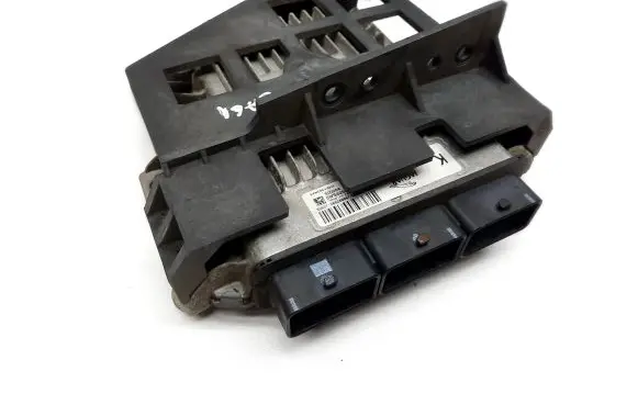 Jaguar XF X250 Engine control unit/module 8X2Q12A650KAE