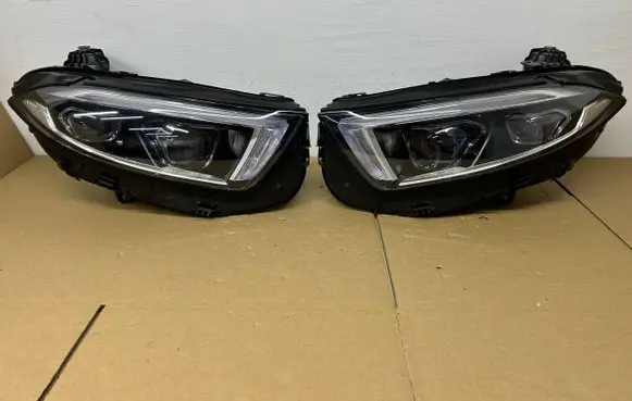 Mercedes-Benz CLS W257 Headlight/headlamp A2579063202