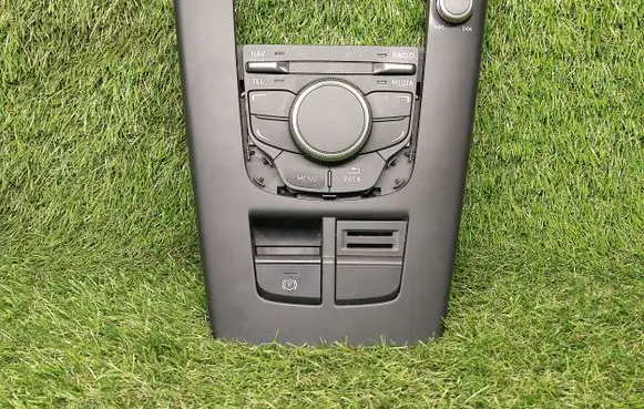 Audi A3 S3 8V Head unit multimedia control 8V0919614B 8V1927225