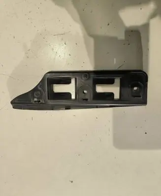 Volkswagen Golf V Front bumper mounting bracket 1K0807184