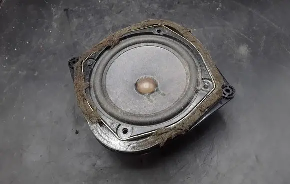 Mazda 6 Front door speaker GM1B6696Y