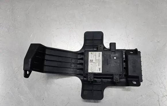 Hyundai Tucson TL Blind spot module 202-LSA022