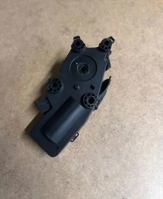 Skoda Superb B6 (3T) Tailgate/trunk/boot lock/catch/latch 3T0827300B