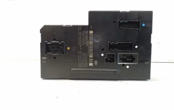 Mercedes-Benz CLS C218 X218 SAM control unit A2129003822 A2129015105 2129026107