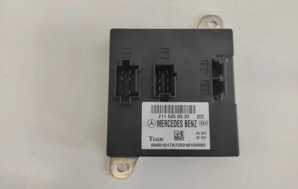 Mercedes-Benz E W211 Comfort/convenience module 2115450532
