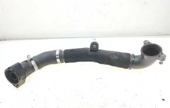 Seat Leon (5F) Intercooler hose/pipe 04L145762AD 04L131111M