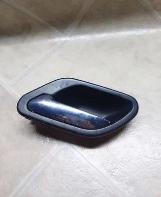 BMW 5 E39 Front door interior handle 7032925