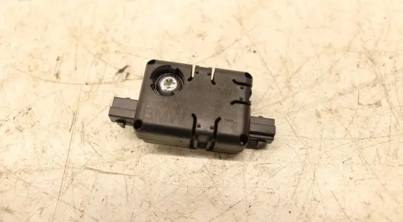 Mini Cooper Countryman R60 Aerial antenna amplifier 9185474