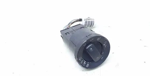 Audi A4 S4 B6 8E 8H Light switch 8E0941531A