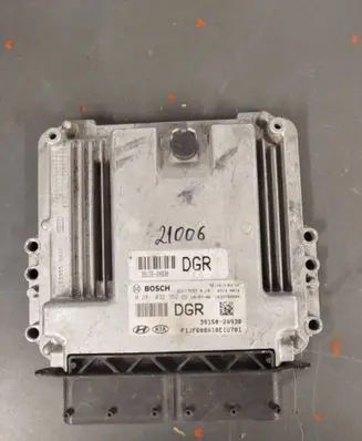 KIA Optima Engine control unit/module 391502a930 39150-2a930 0281032352