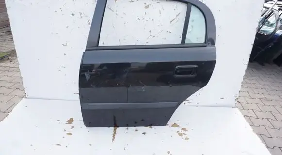 Opel Astra G Rear door 