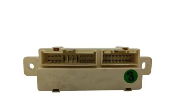 Hyundai i30 Door central lock control unit/module 919402H130 09466D
