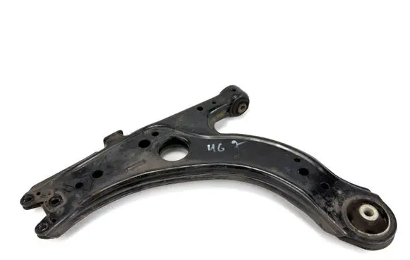 Volkswagen Golf IV Front lower control arm/wishbone 1J0407181