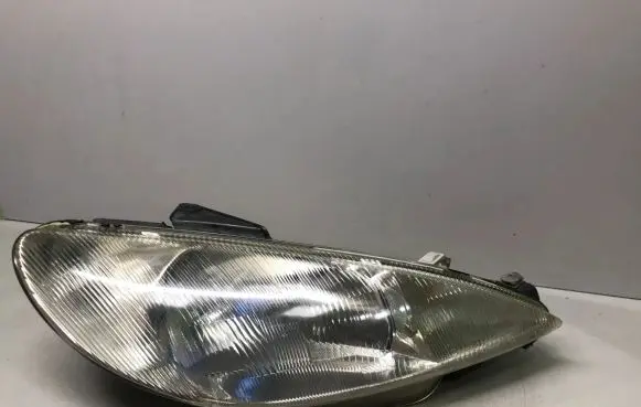 Peugeot 206 Headlight/headlamp 9649559480 89005131