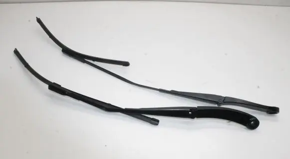 Audi E-tron GT Windshield/front glass wiper blade 9J1955409A 9J1955410A