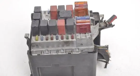 Porsche Boxster 986 Fuse box cover 