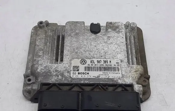 Volkswagen PASSAT B7 Engine control unit/module 03L907309N
