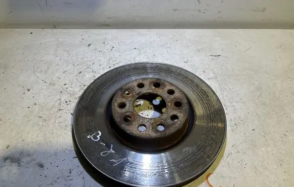 Volkswagen PASSAT B8 Front brake disc