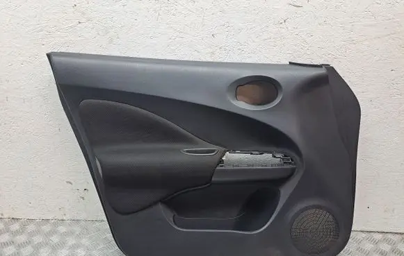 Nissan Juke I F15 Front door card panel trim 80901BV85A 809111KB0A