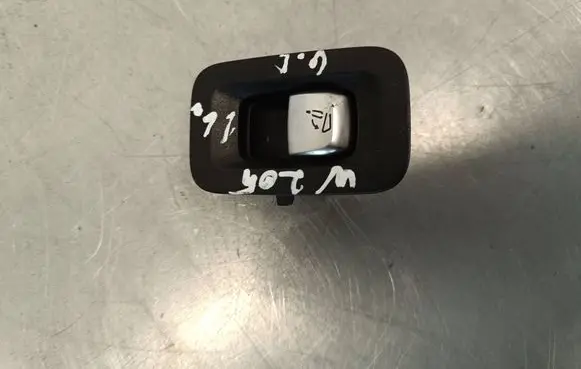 Mercedes-Benz C W205 Other switches/knobs/shifts A2059056511 0002