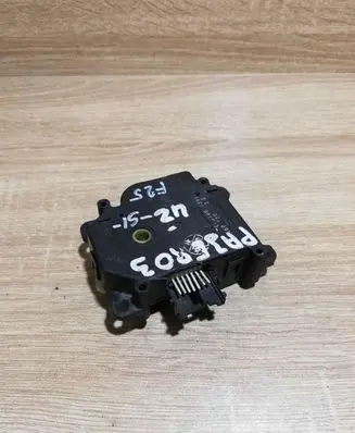 Mitsubishi Pajero Air flap motor/actuator 0637007390