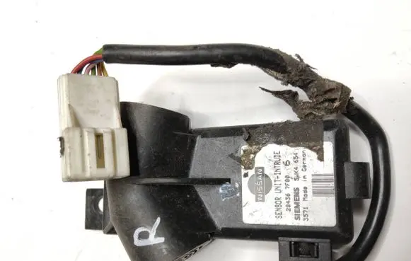 Nissan Terrano Alarm control unit/module 284367F00 SWK4654 6597141901