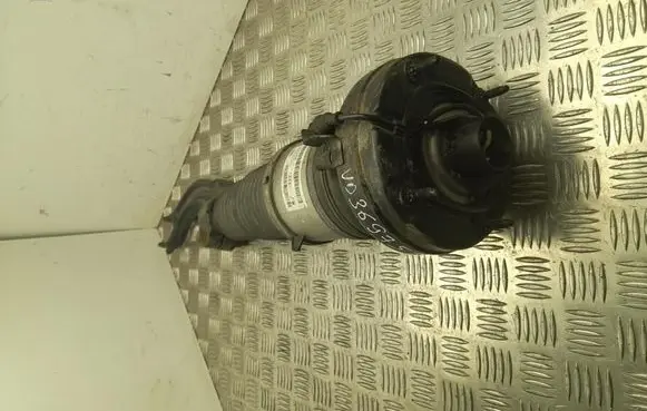 Audi A8 S8 D4 4H Front air suspension shock absorber 4H0616039AD