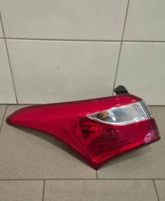 Hyundai i30 Rear/tail lights 92401A62